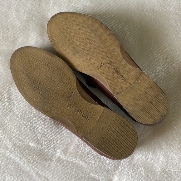 Brown Flats/Loafers - Picture 5 of 7